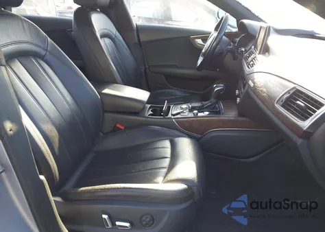 2016 Audi A7 3.0T Premium Plus z USA, uszkodzony, nr VIN WAU2GAFCXGN125867